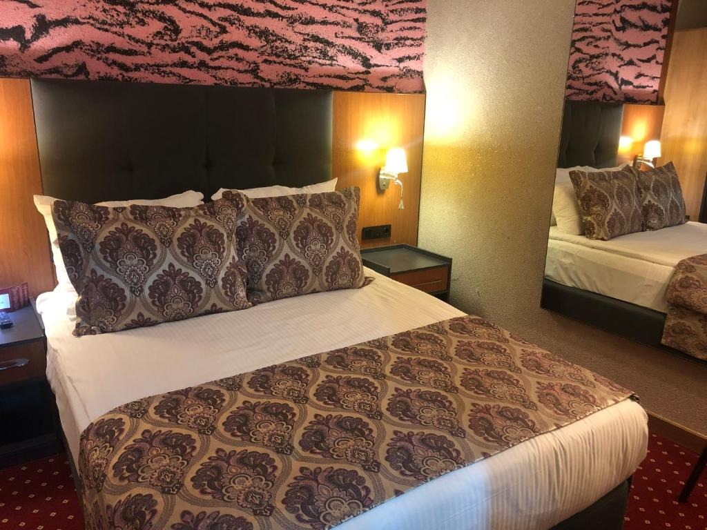 هتل ایفوریا باتومی